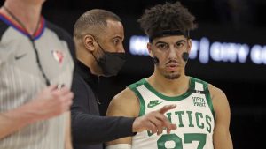 Report: Kings Sign Brodric Thomas for Training Camp