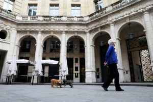 Soupçons de fraude fiscale: le géant Netflix perquisitionné à Paris et Amsterdam