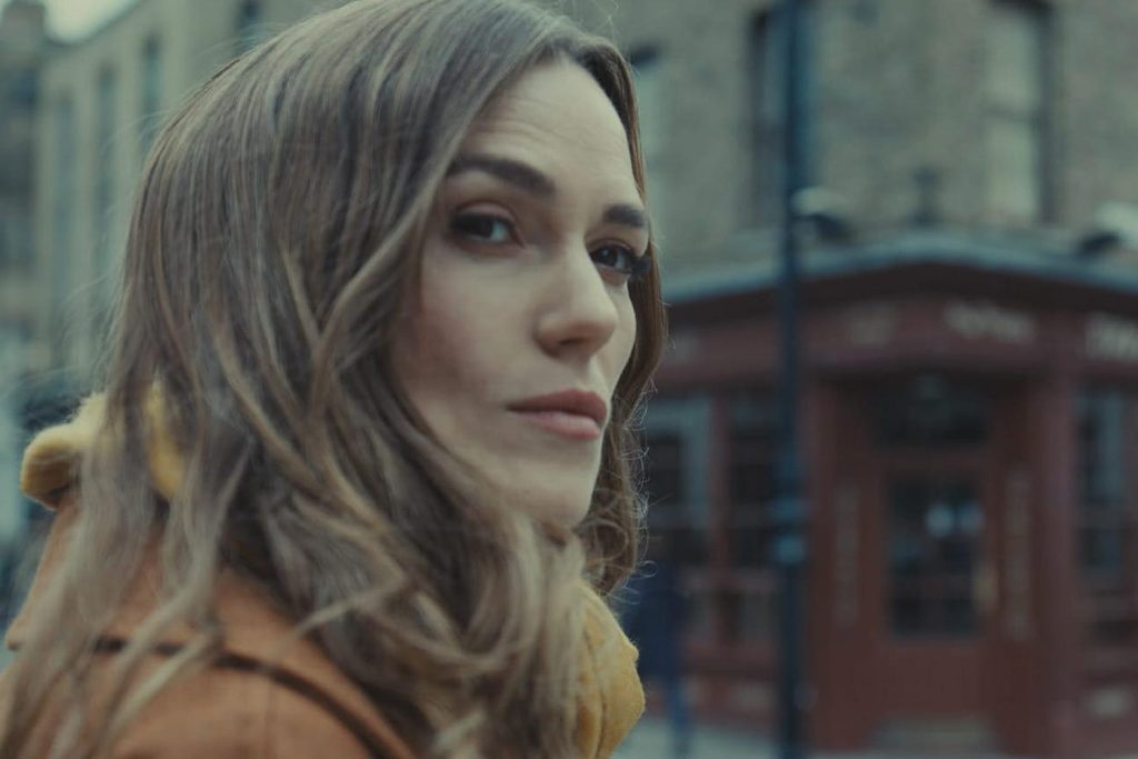 
                                                Black Doves : un haletant thriller de Noël avec Keira Knightley sur Netflix                    