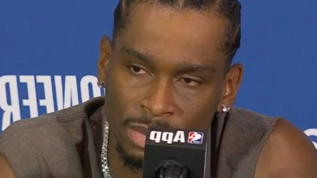 Shai Gilgeous-Alexander Has Unbothered Reaction to 'Free Throw Merchant' Chants