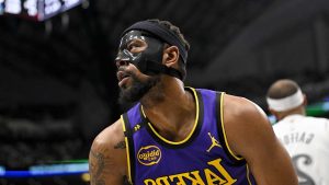 Lakers Waive Second Player of Day to Make Space for Marcus Smart Signing