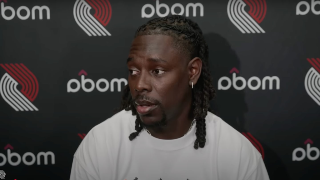 Blazers' Jrue Holiday Ended His Intro Press Conference With Funny Line About His Wifi