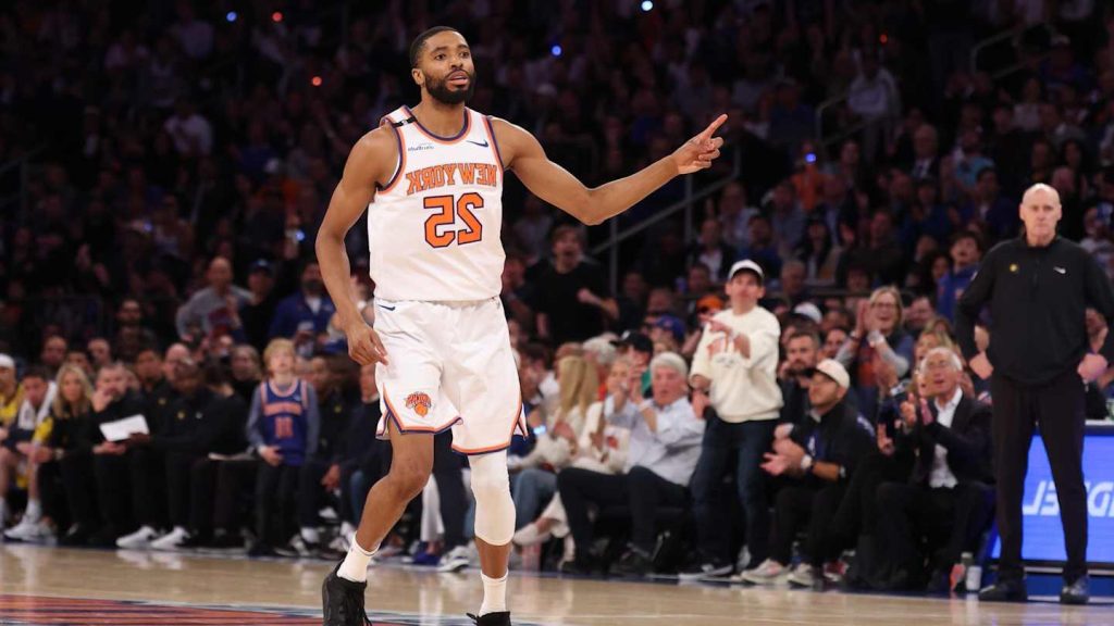 Knicks Reportedly Agree to Massive $150 Million Extension With Mikal Bridges