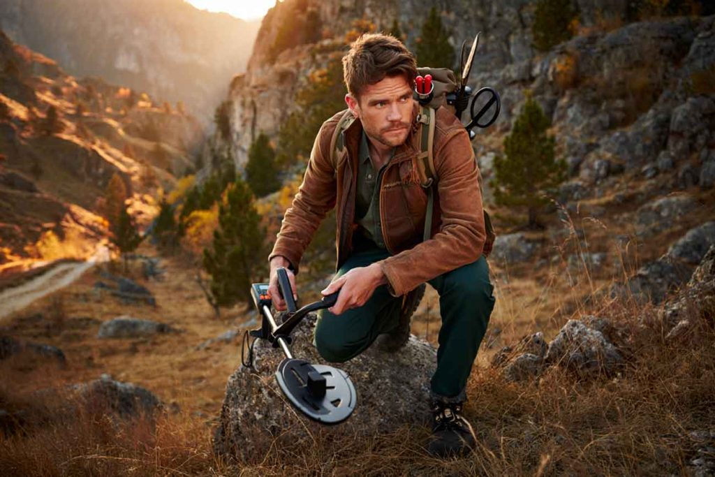 Most people don’t realize the shocking legend of the lost gold mines that treasure hunters still chase