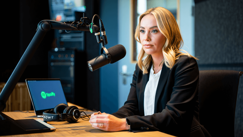 The Hunt Reveals Investigations in 2025 - Why Caroline Calloway's Role Matters