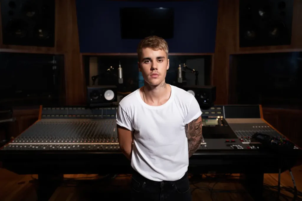 Surprise 2025 Drop: Justin Bieber Announces 'Swag II' Midnight Release Tonight