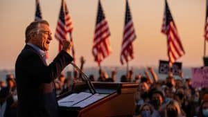 Robert De Niro rallies support for No Kings protests against Trump