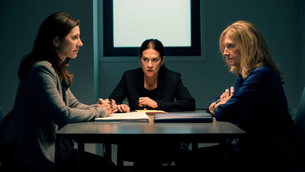 Elsbeth season 3 episode 3 reunites Carra Patterson as Julia Fox guest stars