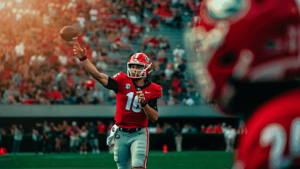Charlotte goes to Georgia as massive 43.5-point underdog, Bulldogs unbeaten in 6 straight with elite home record