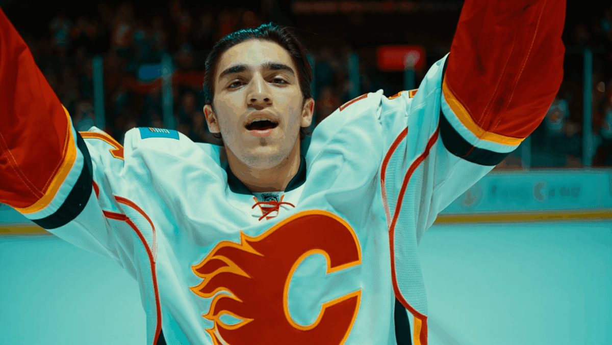 Flames won't fold against struggling Canucks, riding momentum with back-to-back wins