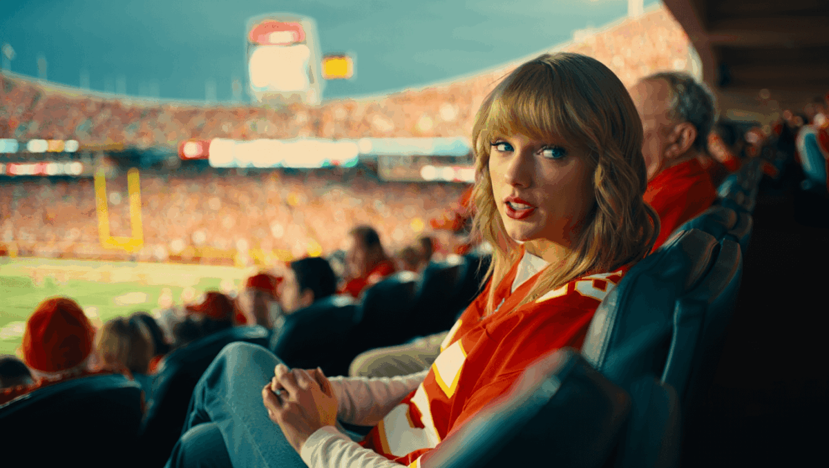 Taylor Swift's attendance at Chiefs-Bills game still a mystery, though she skipped away games