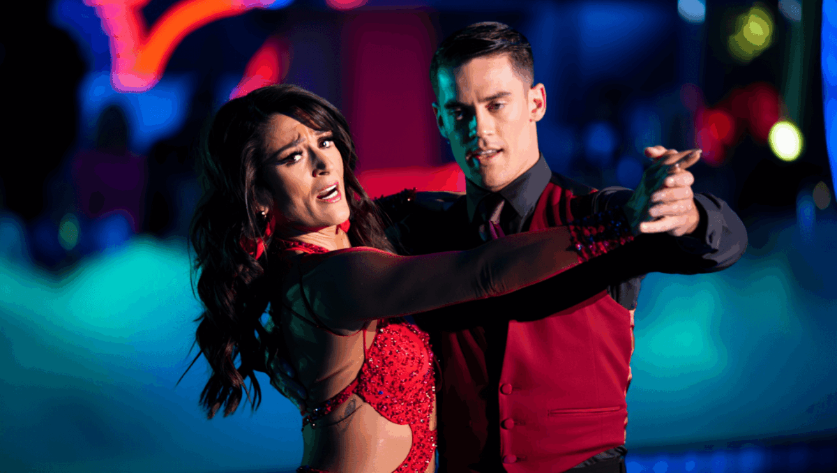 Elaine Hendrix eliminated on Dancing with the Stars as Alix Earle, Whitney Leavitt score 39s on Rock Night