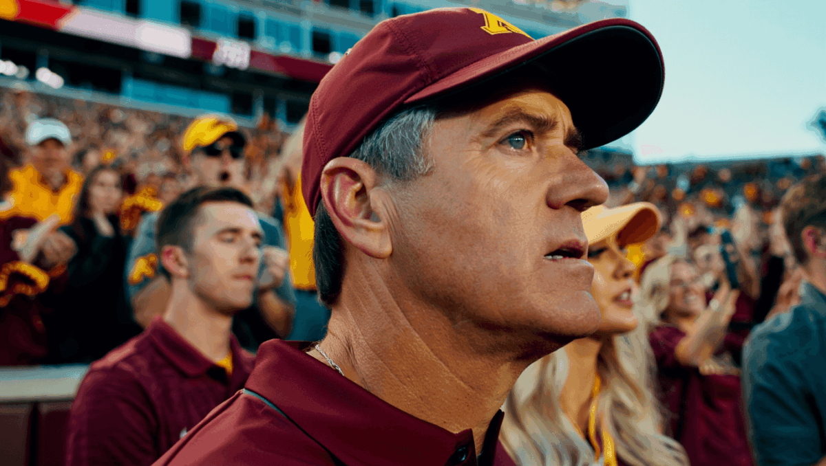University of Minnesota drops Axe rivalry battle to Wisconsin 28-14 on Senior Day