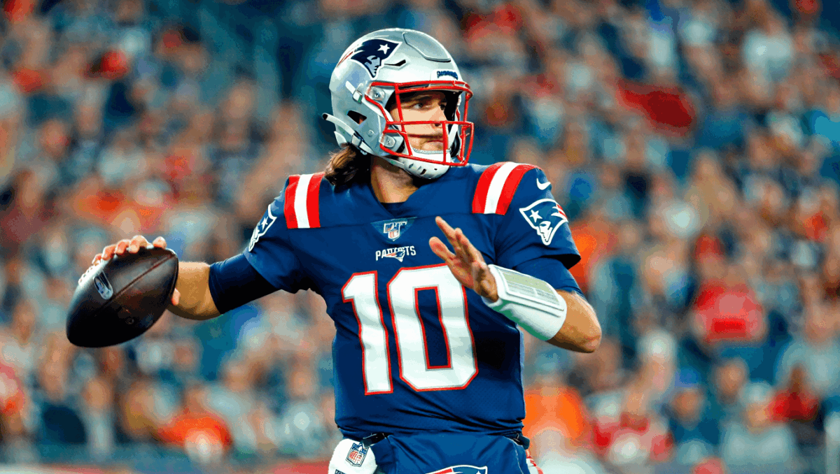 Drake Maye hits career-high 294 yards as Patriots clinch 10-2 record, extend win streak to 9