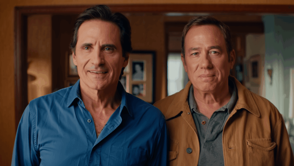 Everybody Loves Raymond reunion special hits CBS Monday with rare cast reunion, emotional tributes
