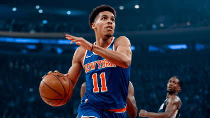 Bucks vs Knicks tonight with East Group C crown on the line at MSG