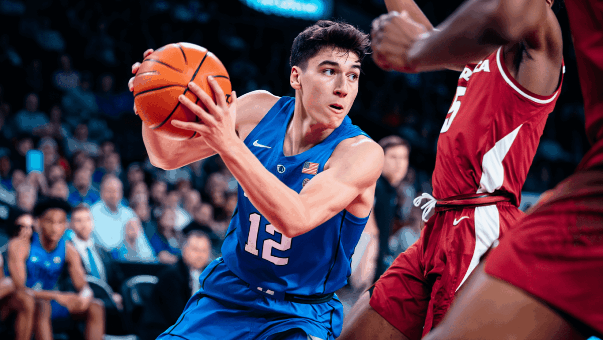 Duke faces Arkansas tonight in Thanksgiving Classic showdown, No. 4 seek to stay undefeated
