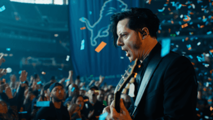 Jack White stuns Lions crowd with surprise Eminem appearance at Thanksgiving halftime show, performs 'Till I Collapse' together
