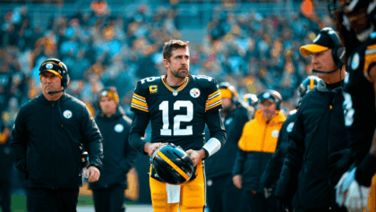Steelers reclaim AFC North lead at 6-5, but Aaron Rodgers and shaky defense make division crown far from locked in