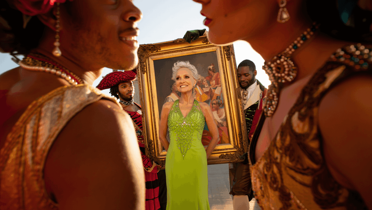The Queen of Versailles musical opens on Broadway with Kristin Chenoweth praised, show panned