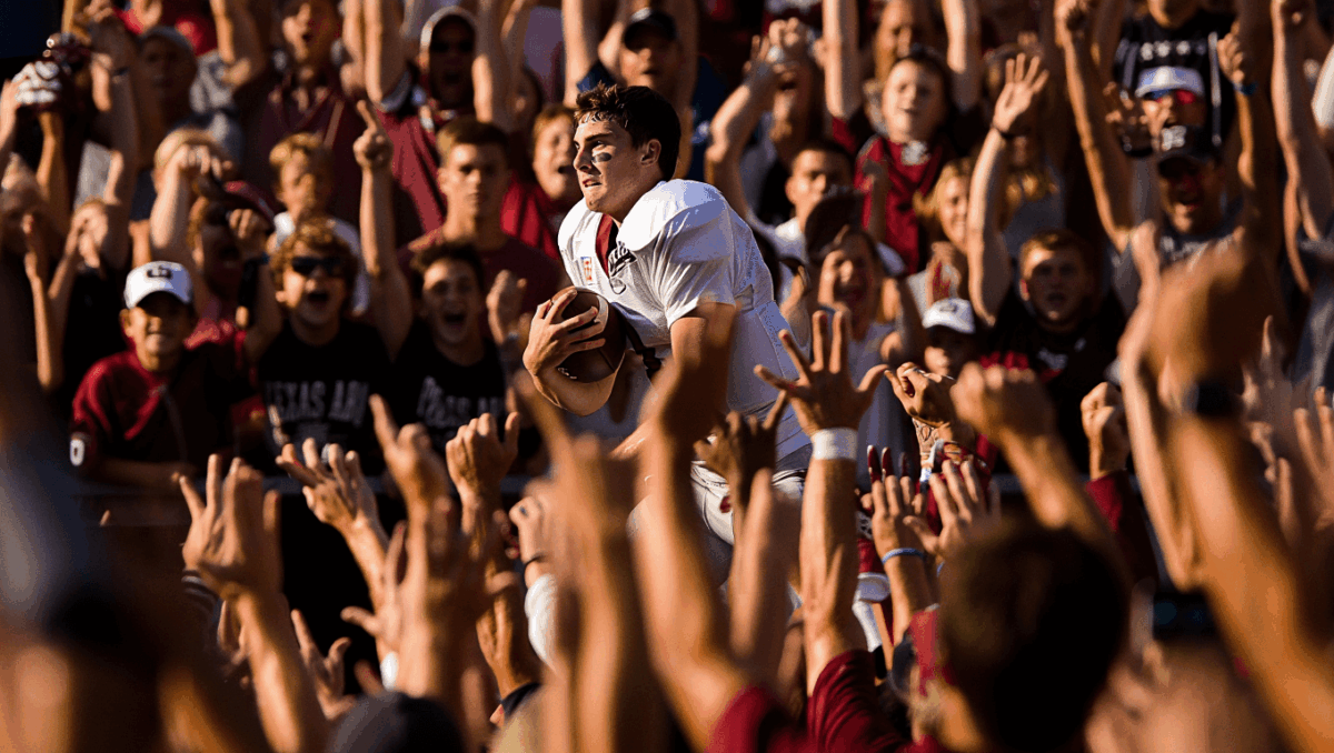 College football scores: Texas shocks No. 3 Texas A&M 27-17, ends Aggies' undefeated season