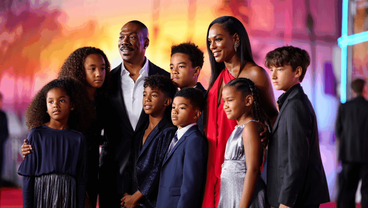 Eddie Murphy makes rare red carpet appearance with 7 of his 10 kids at Being Eddie premiere
