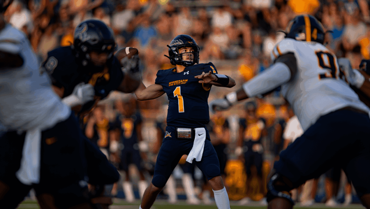 Kennesaw St faces Liberty tonight in Conference USA regular season finale, Owls seek C-USA Championship Game berth