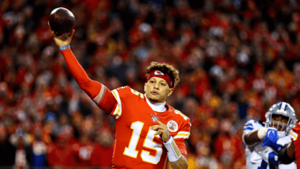 Chiefs game tonight: Patrick Mahomes faces Cowboys in crucial Thanksgiving showdown at AT&T Stadium