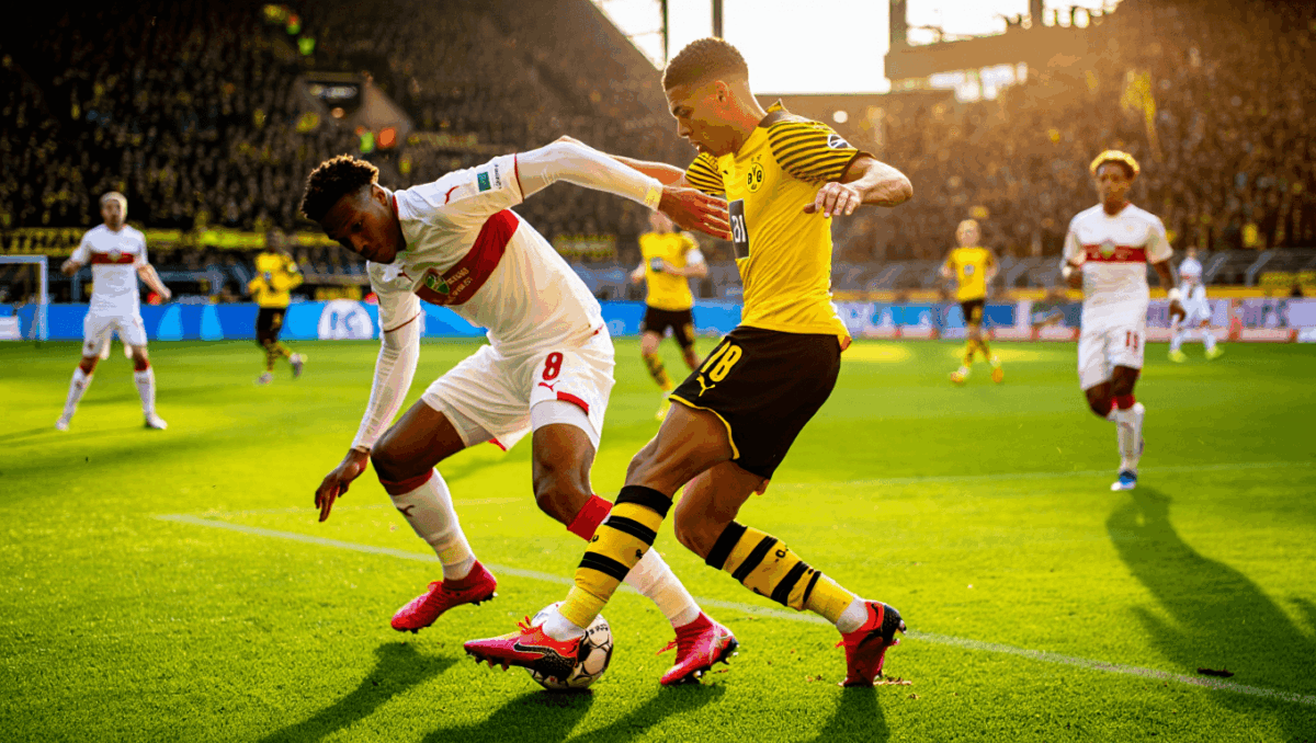Dortmund and Stuttgart battle with 21 points each, but Stuttgart won't break 5-match streak lightly