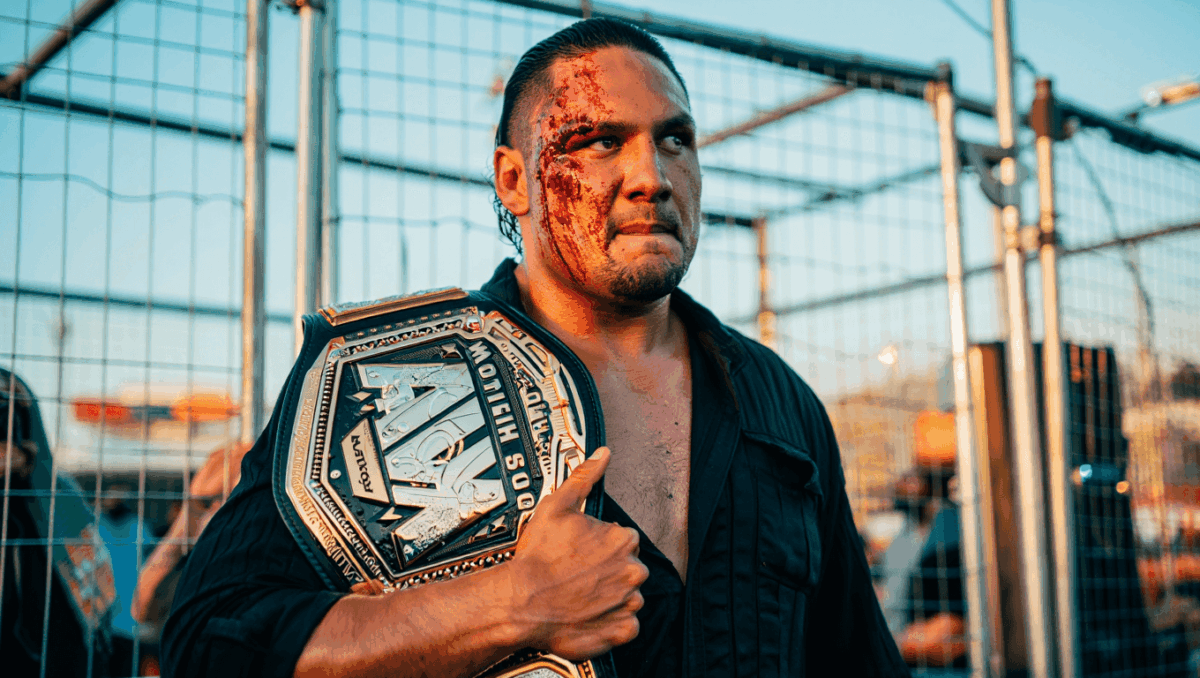 AEW Full Gear results: Samoa Joe shocks Hangman Page in bloody cage match, wins world title