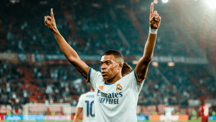 Real Madrid crushes Olympiacos 3-1 in Champions League, Mbappé scores stunning hat-trick in 7 minutes