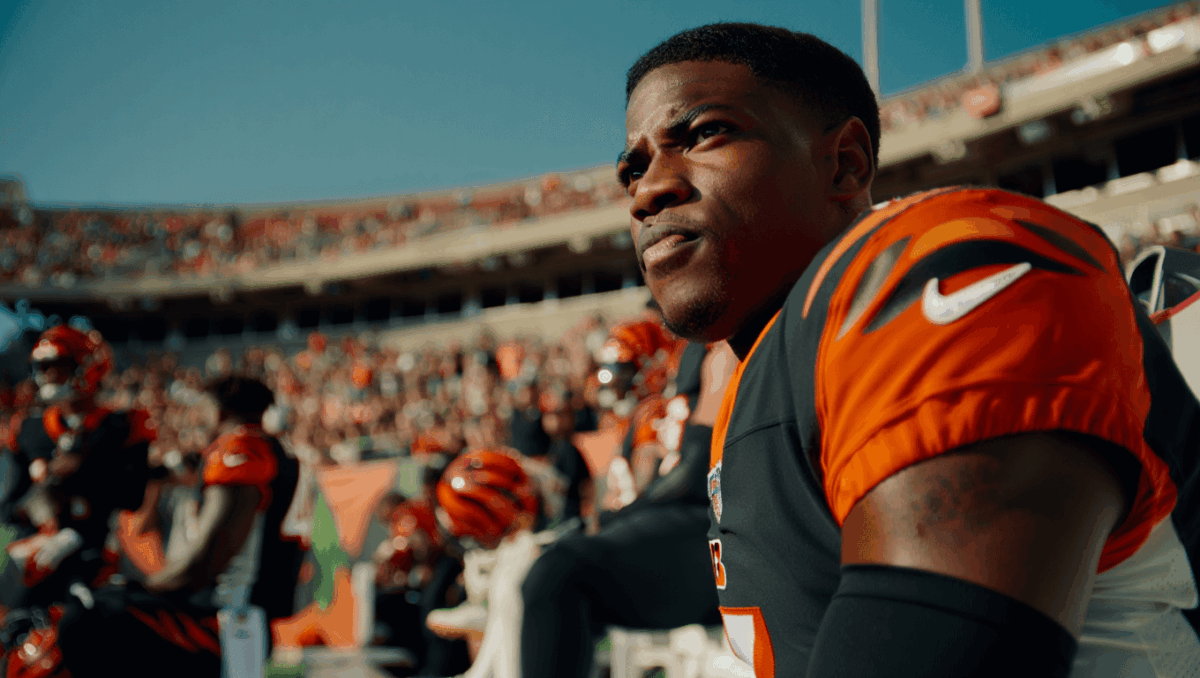 Ja'Marr Chase back in action after serving suspension, apologizes for spitting incident with Jalen Ramsey