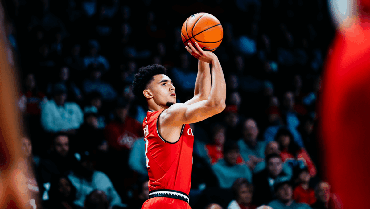 NJIT vs Cincinnati: Bearcats' dominant defense holds NJIT to 35% shooting in wire-to-wire win