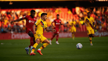 Barcelona SC faces equal points with LDU Quito today, LDU leads all-time head-to-head with 32 wins