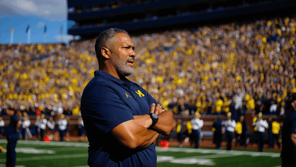 Michigan vs Ohio State faces must-win showdown tonight, defending 4-game streak against #1 Buckeyes