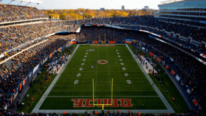 Chicago Bears unbeaten in 8 with home-field edge, face red-hot Steelers in Week 12 showdown