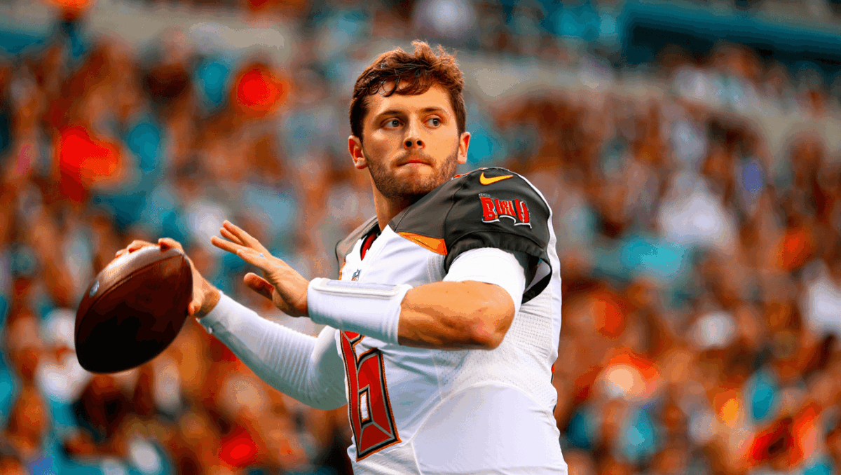 Baker Mayfield hits 2,365 yards with 17 TDs, on pace for elite 2025 season