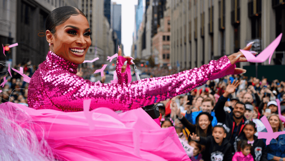 Ciara stuns in all pink at Macy's Thanksgiving Day Parade today, Russell Wilson brings all four kids for first time