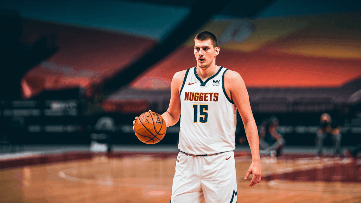 Denver Nuggets favored over slumping Kings with 12-3 record, Jokic averaging near triple-double