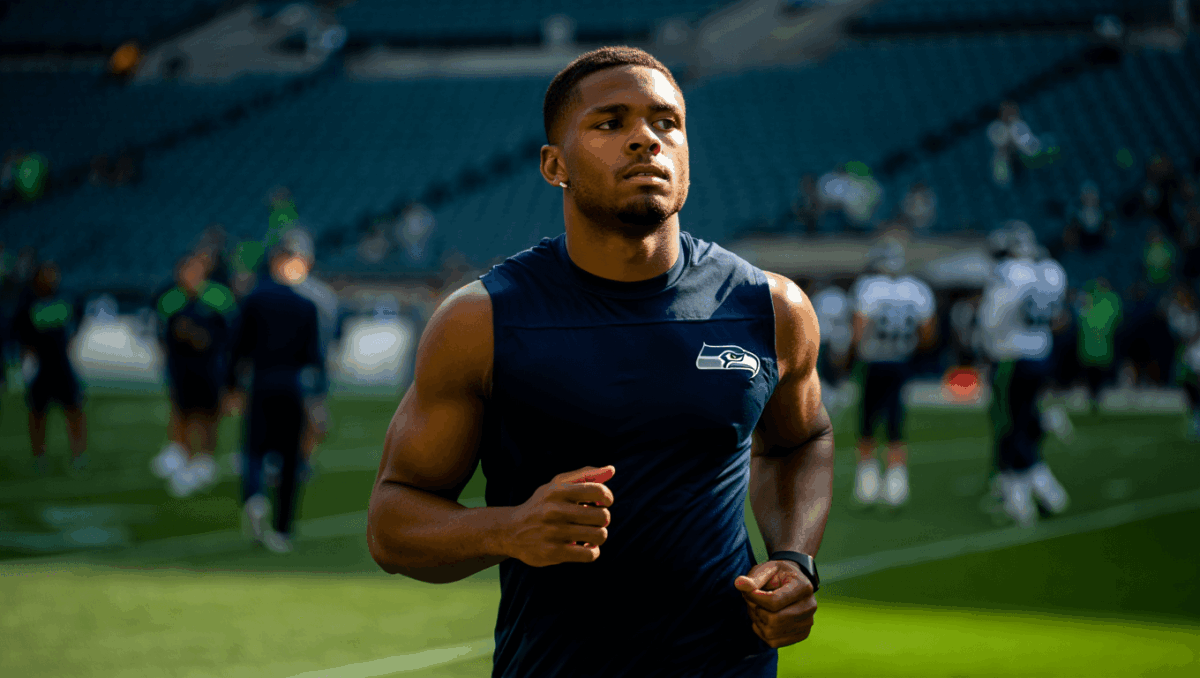 Ernest Jones IV cleared to face Vikings, here's why Seahawks' defense gets a boost