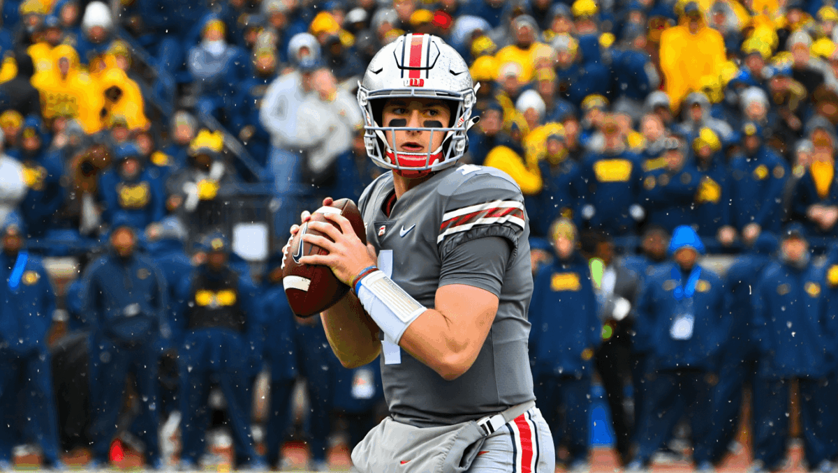 Top 25 college football: Ohio State faces Michigan tomorrow as Texas A&M takes on Texas tonight, playoff spots on the line