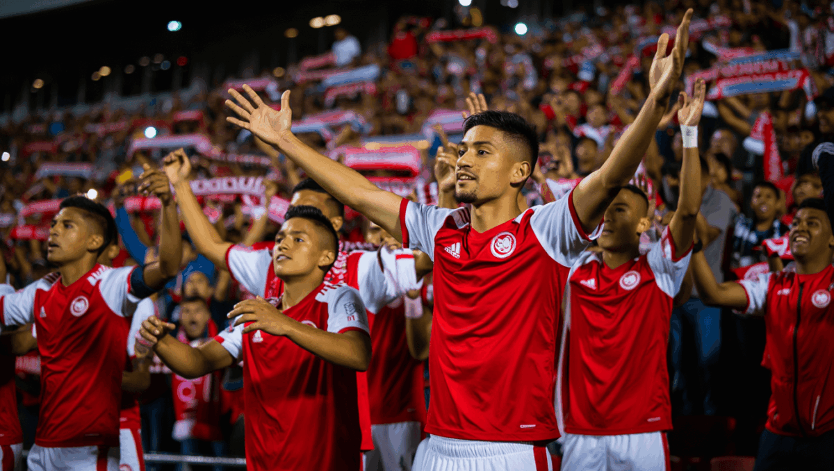 Santa Fe dominates Fortaleza with 75% head-to-head record, favored in home playoff clash