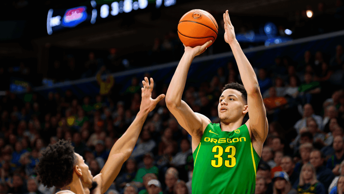 Oregon vs San Diego State prediction: Ducks edge Aztecs 76-73, -2.5 spread favors Oregon