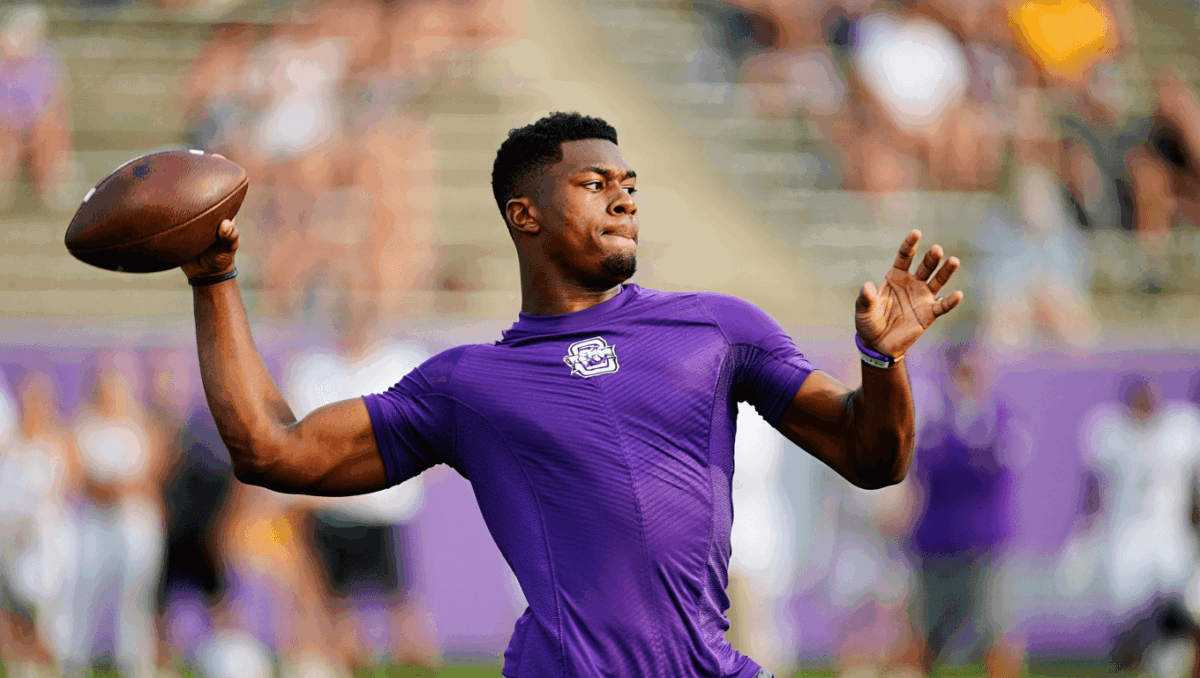 WCU heavily favored to beat VMI with 93% win probability, predicted 44-17 victory