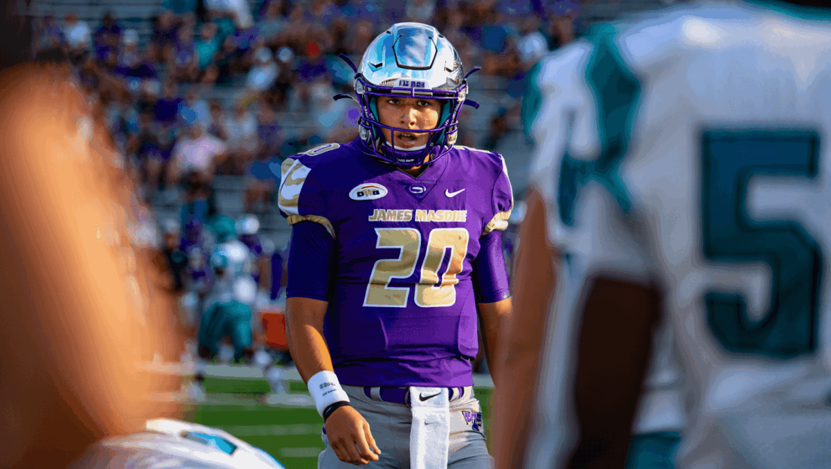 James Madison faces Coastal Carolina tonight seeking 11-0 record in Sun Belt finale