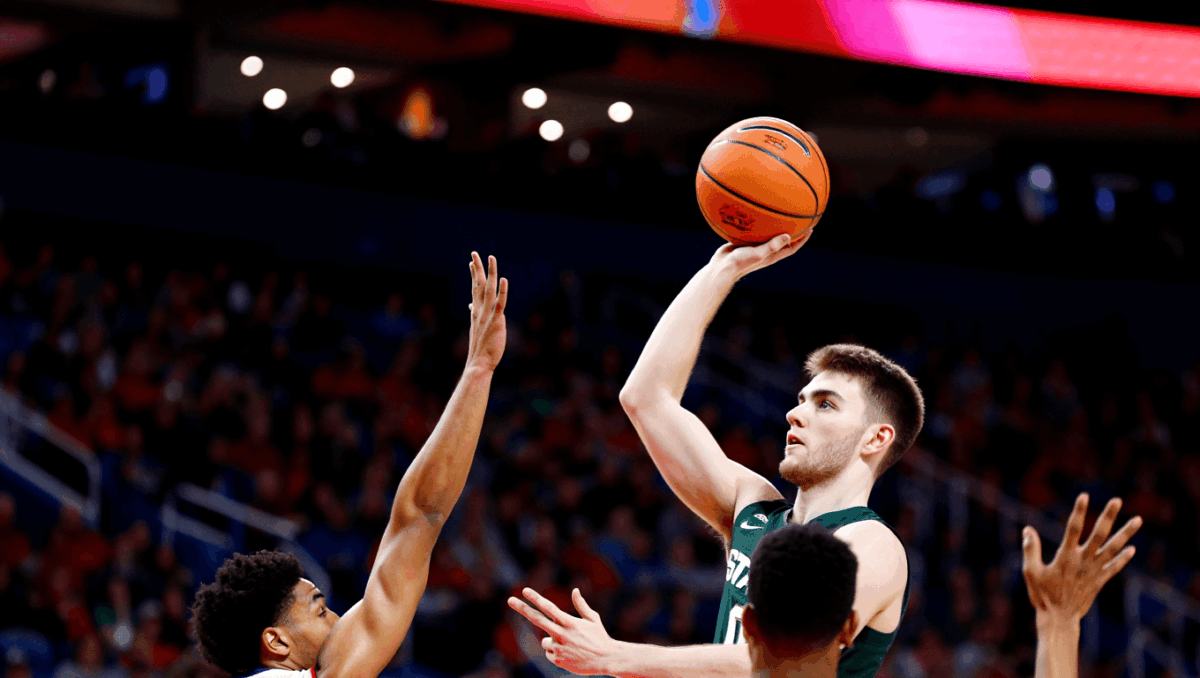North Carolina basketball faces undefeated Michigan State tonight in huge Fort Myers Tip-Off clash