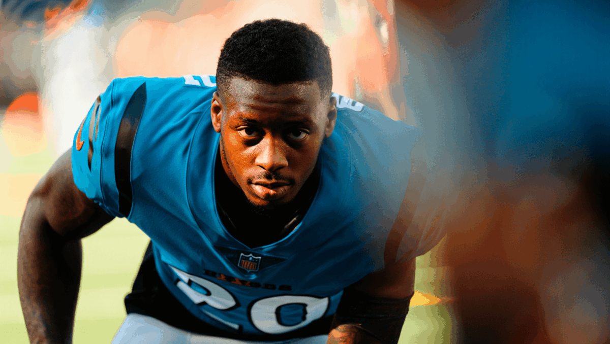 DJ Turner II leads NFL with 15 passes defensed, deserves Pro Bowl votes tonight on Thanksgiving