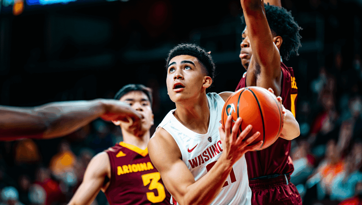 Washington State basketball leads Arizona State 40-34 at halftime in Maui Invitational semifinal
