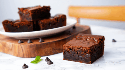 Receta de brownies sin harina ni azúcar, rápida y fácil