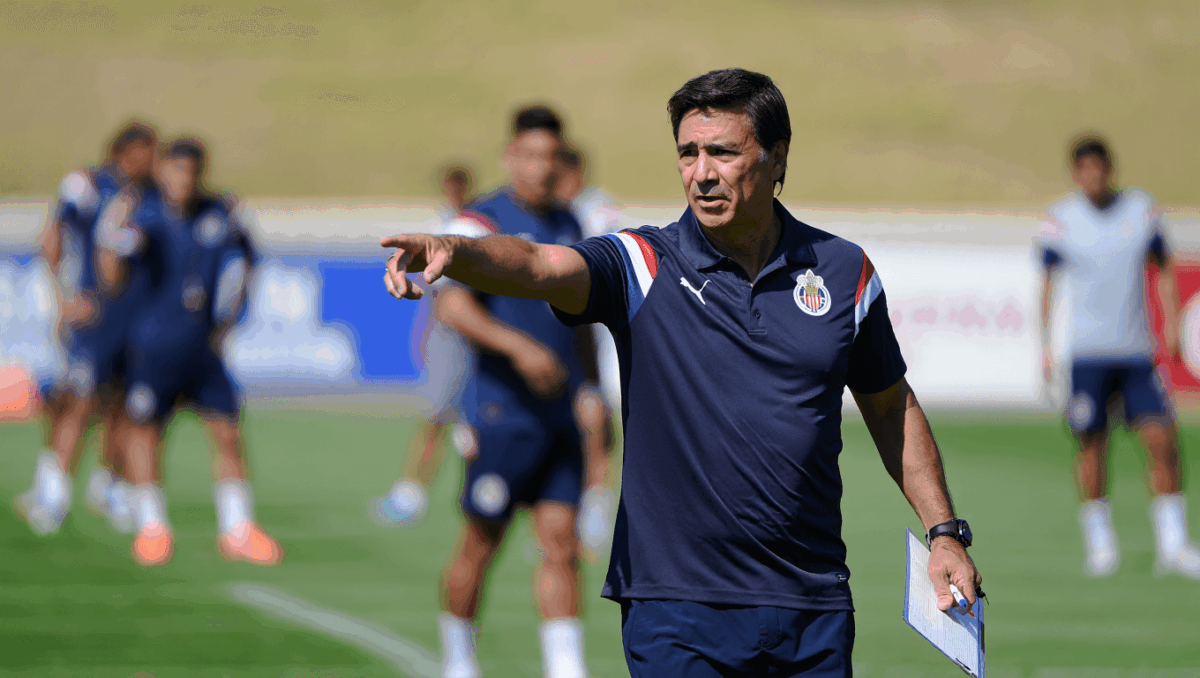 Chivas faces Irapuato in friendly clash this evening, Milito tests new lineup